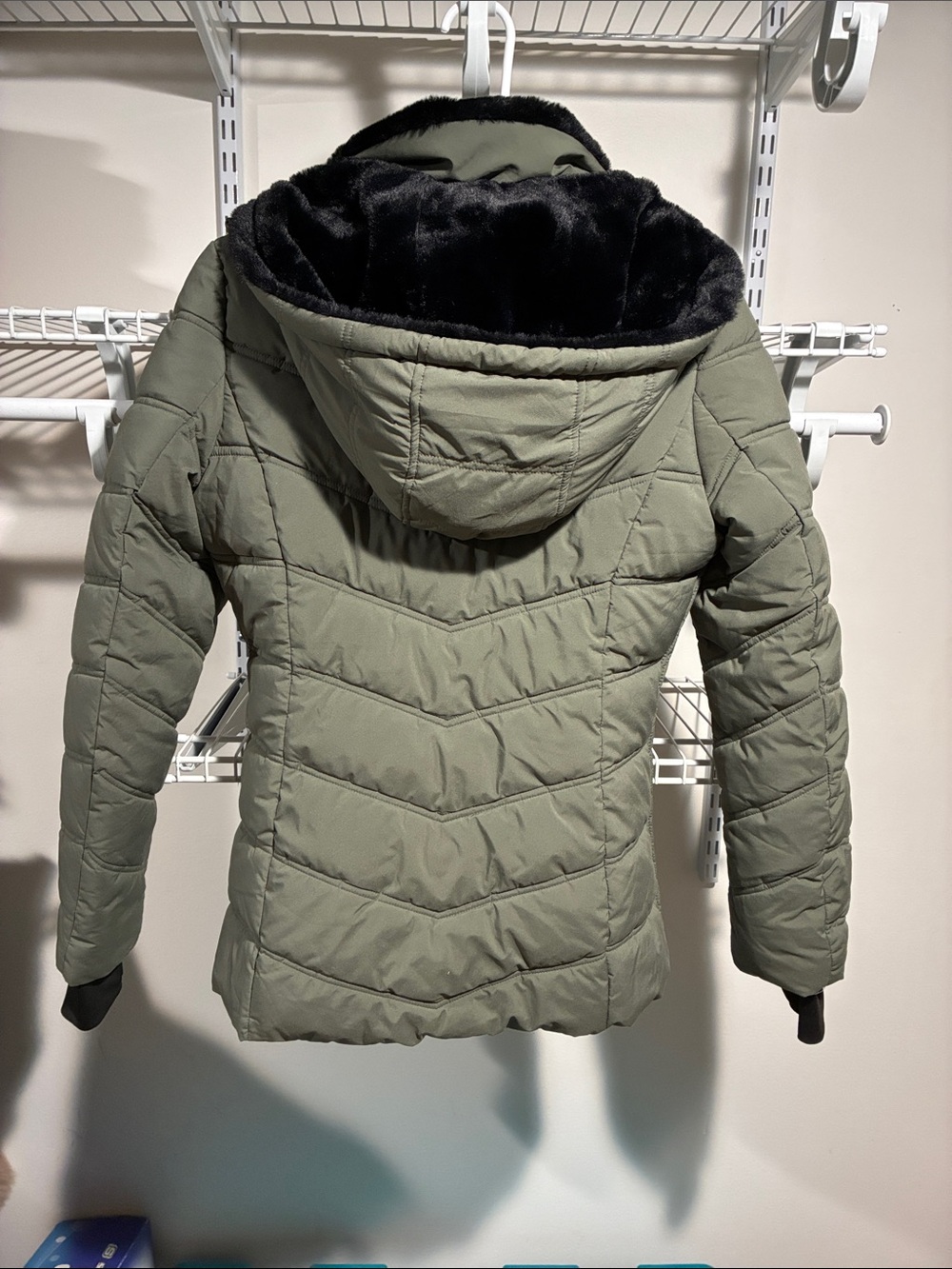Nautica Olive Green Quilted Puffer Jacket with Black Faux Fur Hood Trim - Picture 2 of 4
